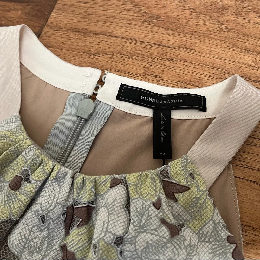 NEW BCBG Cailyn Floral Mini Dress, Size 4 - Picture 13 of 15